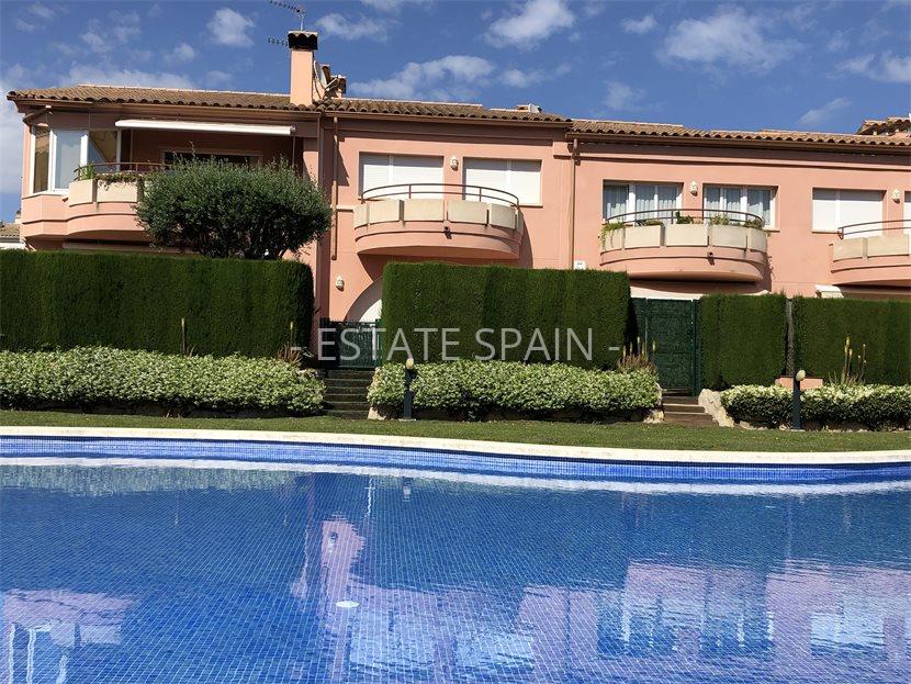 Таунхаус в Плайя-де-Аро 125 м2 №BL18114E1207  - Продажа - 3 large