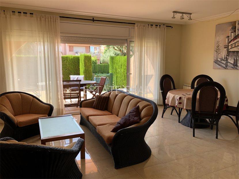 Таунхаус в Плайя-де-Аро 125 м2 №BL18114E1207  - Продажа - 1 large