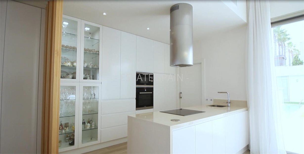 Вилла в Бенихофаре 167 м2 №VL221296BE8B  - Продажа - 6 large