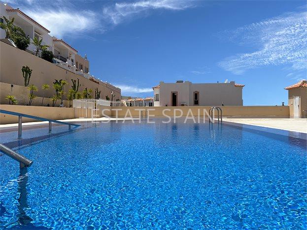 Таунхаус в Коста-Адехе 139 м2 №BL254308F394  - Продажа - 3 preview