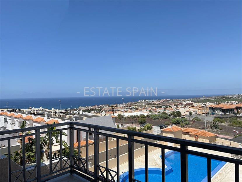 Таунхаус в Коста-Адехе 139 м2 №BL254308F394  - Продажа - 1 large