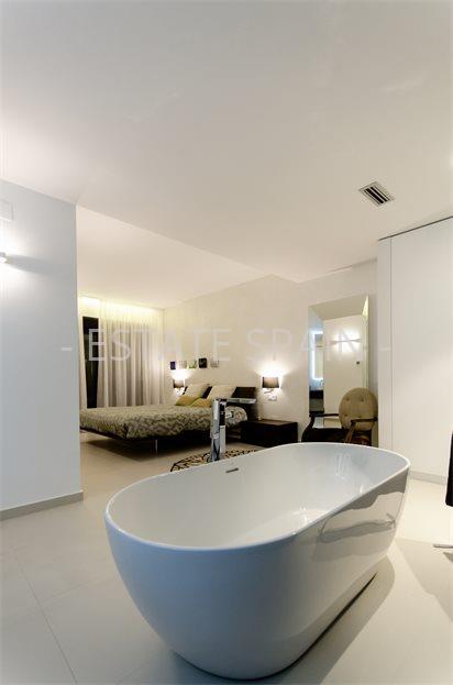 Вилла в Деэса-де-Кампоамор 197 м2 №VL1942414F20  - Продажа - 18 large