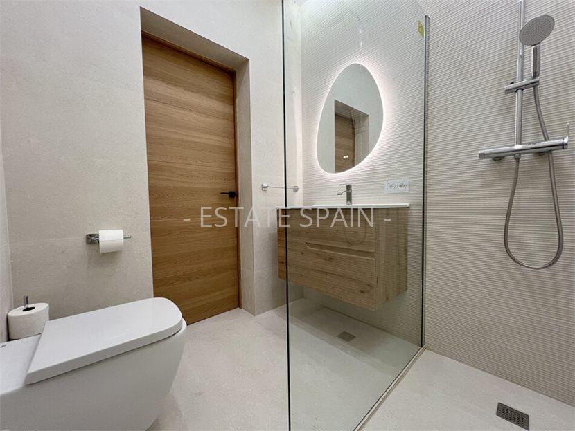 Вилла в Коста-Адехе 350 м2 №VL25121683076  - Продажа - 40 large