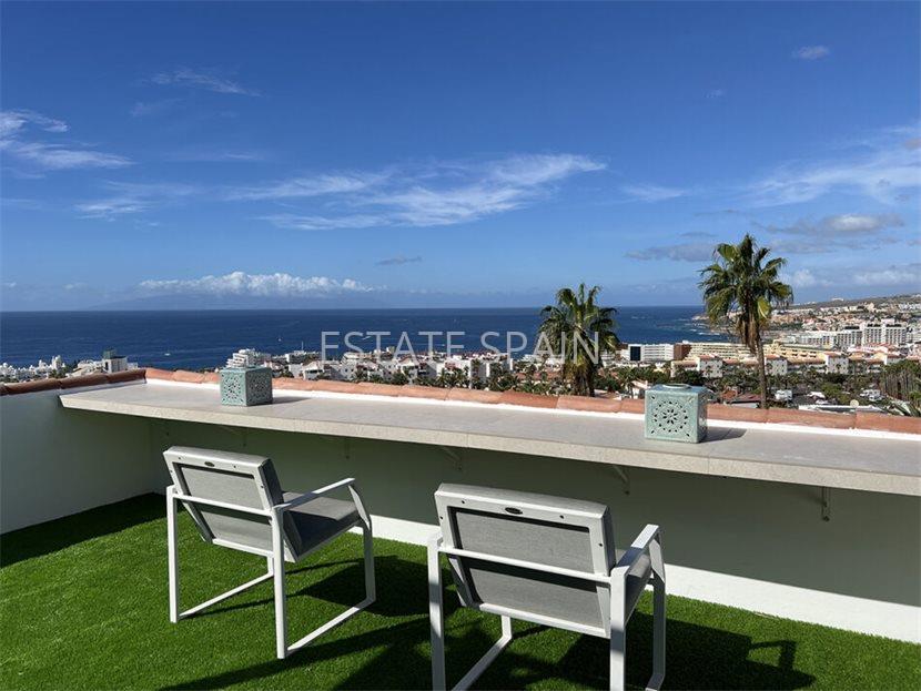 Вилла в Коста-Адехе 350 м2 №VL25121683076  - Продажа - 45 large