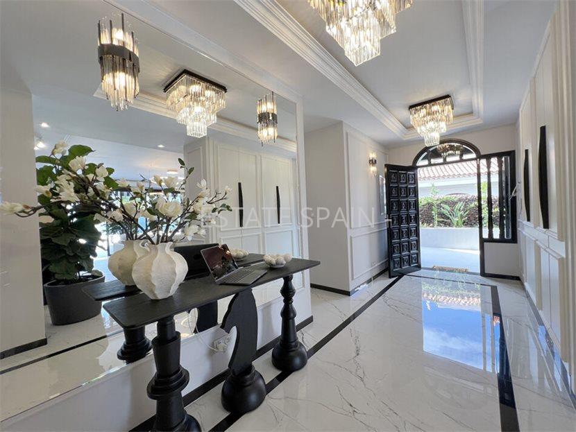 Вилла в Коста-Адехе 350 м2 №VL25121683076  - Продажа - 5 large