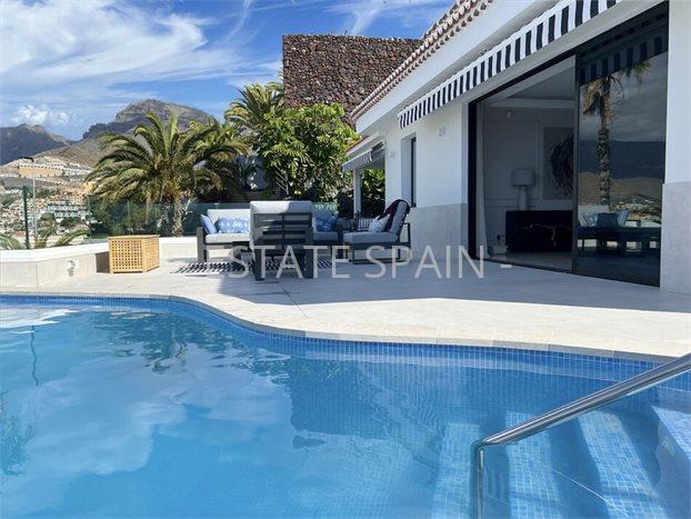 Вилла в Коста-Адехе 350 м2 №VL25121683076  - Продажа - 47 preview