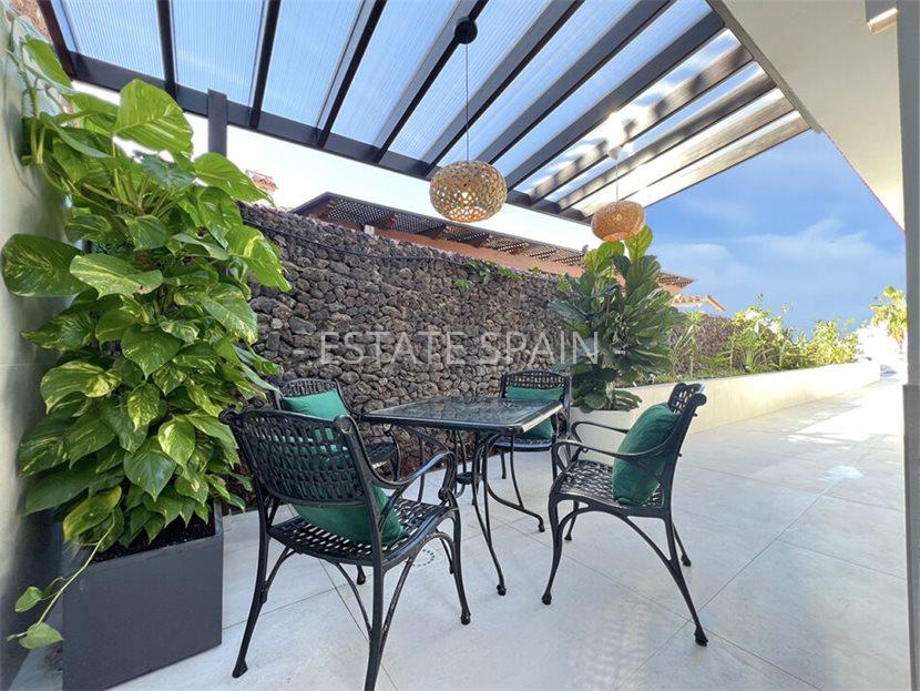 Вилла в Коста-Адехе 350 м2 №VL25121683076  - Продажа - 41 large