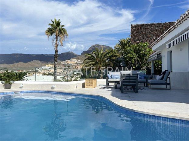 Вилла в Коста-Адехе 350 м2 №VL25121683076  - Продажа - 4 preview