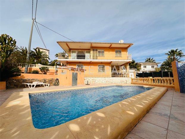 Вилла в Кальпе 203 м2 №VL246368278  - Продажа - 1 preview