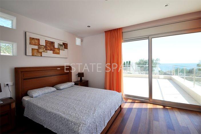 Вилла в Ллорет-де-Маре 280 м2 №VL1912183545  - Продажа - 4 preview