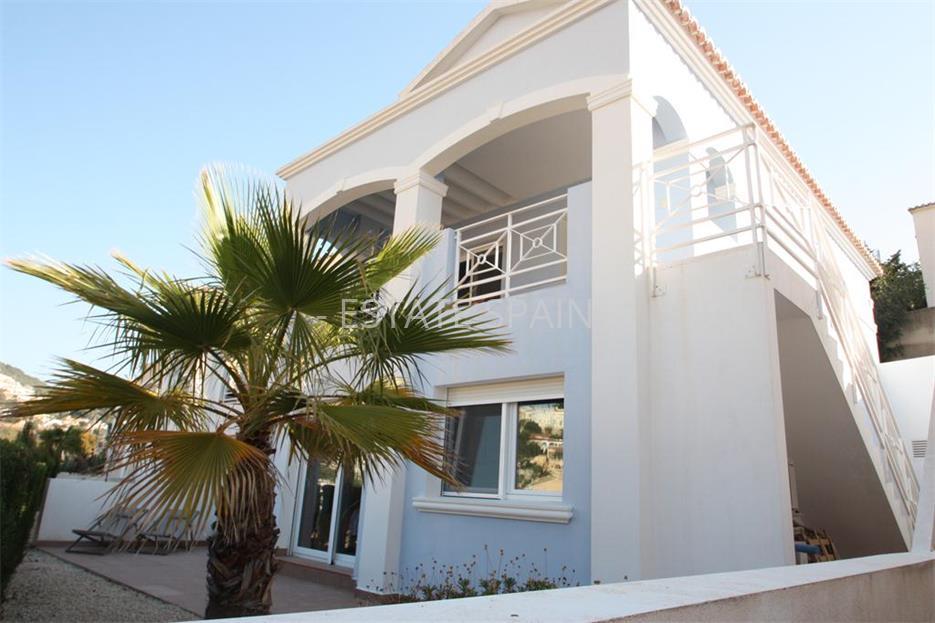 Бунгало в Кальпе 170 м2 №TAU1872C8F8  - Продажа - 1 large