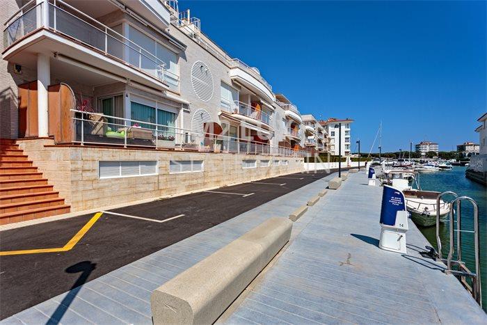 Апартаменты в Плайя-де-Аро 119 м2 №ART21720BD674  - Продажа - 1 preview