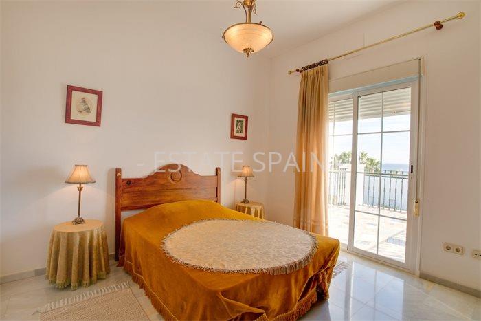 Особняк в Эстепоне 350 м2 №VL19112934ADA  - Продажа - 11 preview