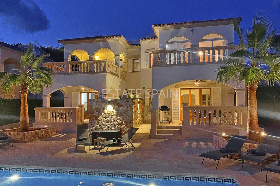 Вилла в Кала-Пи 260 м2 №VL2463CEE9E  - Продажа - 1 large