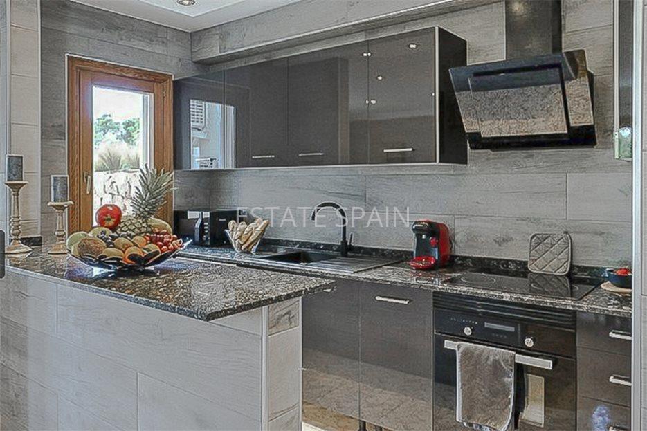 Вилла в Кала-Пи 260 м2 №VL2463CEE9E  - Продажа - 3 large