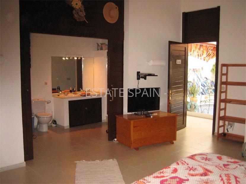 Вилла в Тарифе 600 м2 №VL22217F2E59  - Продажа - 90 large