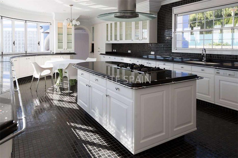 Вилла в Пусоль 700 м2 №VL195209D2D4  - Продажа - 24 large