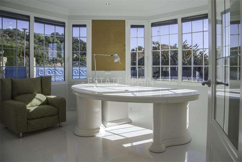 Вилла в Пусоль 700 м2 №VL195209D2D4  - Продажа - 32 large