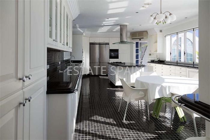 Вилла в Пусоль 700 м2 №VL195209D2D4  - Продажа - 23 preview