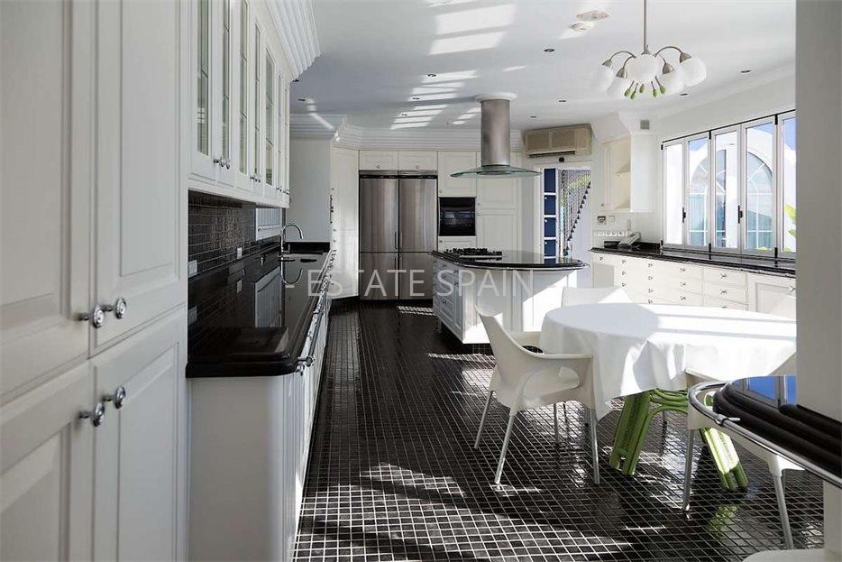 Вилла в Пусоль 700 м2 №VL195209D2D4  - Продажа - 23 large