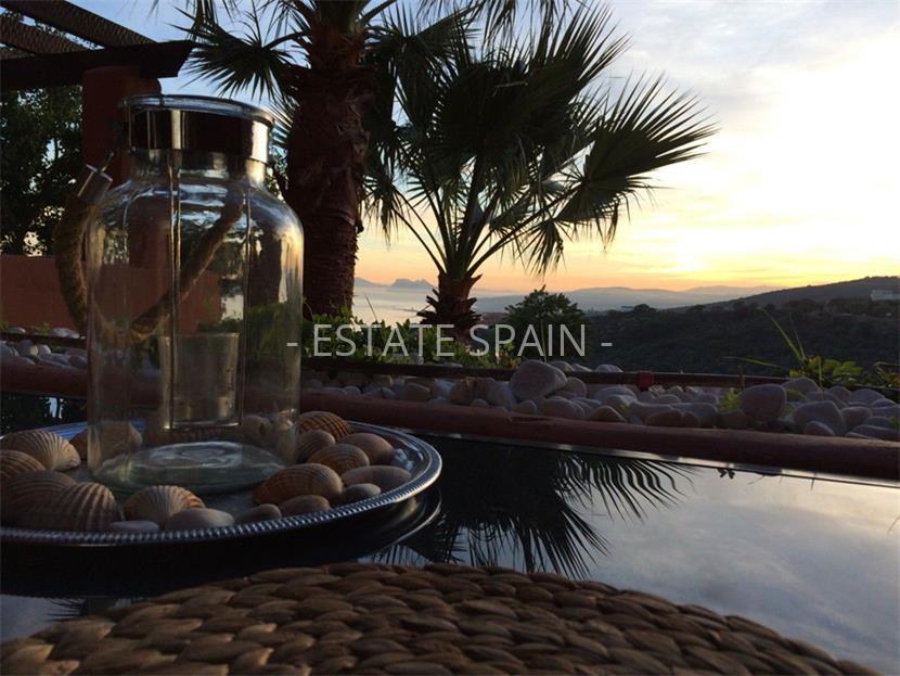 Таунхаус в Манильве 210 м2 №TAU18521C2B1  - Продажа - 2 large