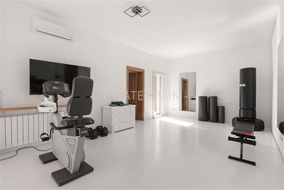 Вилла в Андрайч 464 м2 №VL23116C60D8  - Продажа - 27 large