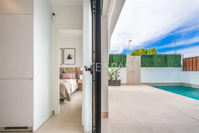 Вилла в Рольдан 242 м2 №VL24924029B6  - Продажа - 13 preview