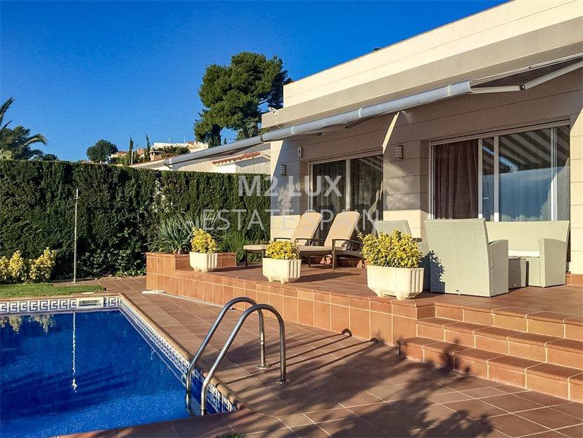 Дом в Ллорет-де-Маре 224 м2 №VL19410FBE67  - Продажа - 4 large