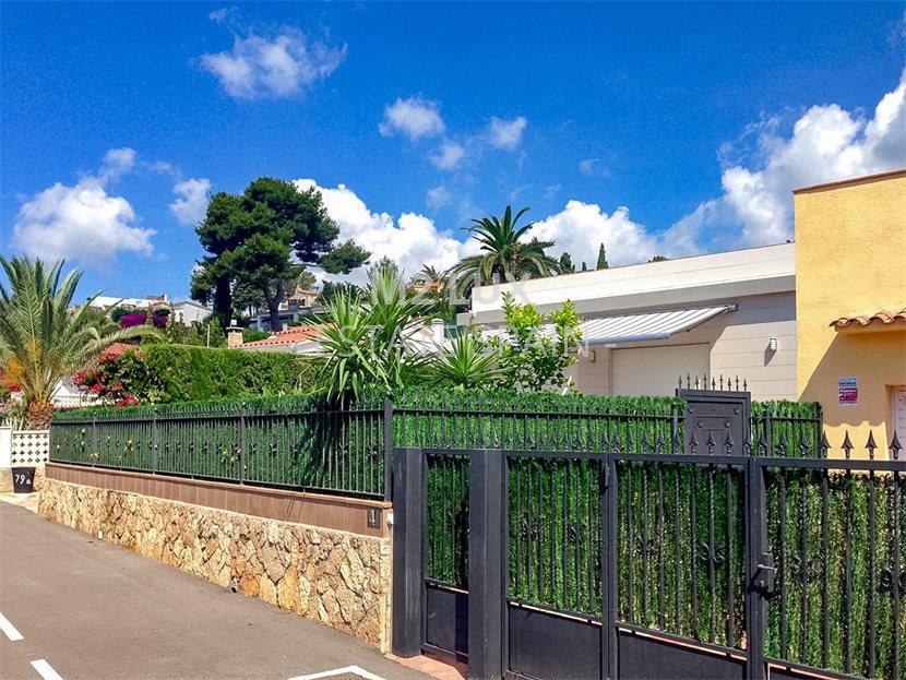 Дом в Ллорет-де-Маре 224 м2 №VL19410FBE67  - Продажа - 2 large