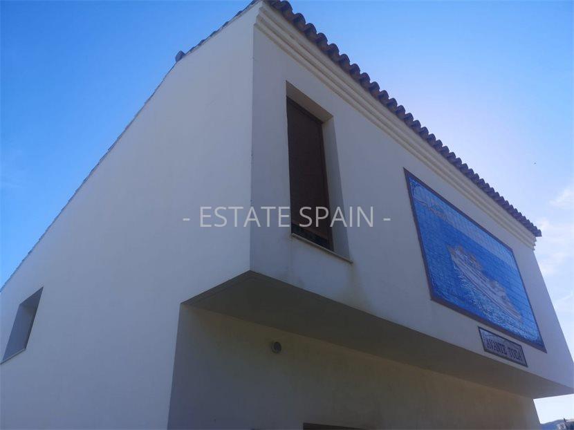 Вилла в Альхесирас 280 м2 №VL222173CA9C  - Продажа - 4 large