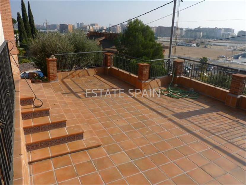 Шале в Санта-Сусанне 187 м2 №TAU18319CC4  - Продажа - 14 large