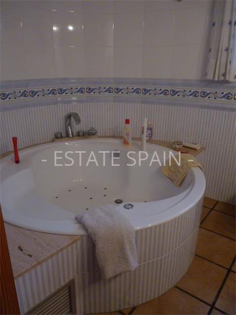 Шале в Санта-Сусанне 187 м2 №TAU18319CC4  - Продажа - 22 large