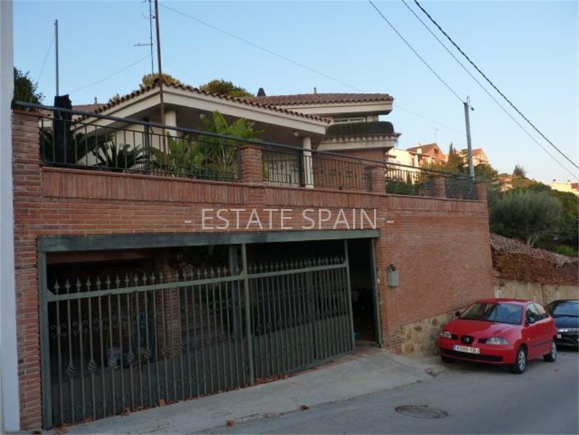 Шале в Санта-Сусанне 187 м2 №TAU18319CC4  - Продажа - 33 large