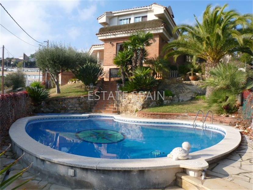 Шале в Санта-Сусанне 187 м2 №TAU18319CC4  - Продажа - 5 large