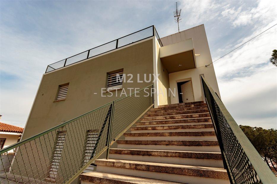 Дом в Плайя-де-Аро 310 м2 №VL20712886F0  - Продажа - 3 large