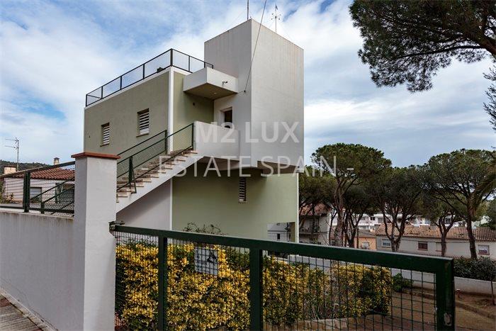 Дом в Плайя-де-Аро 310 м2 №VL20712886F0  - Продажа - 2 preview