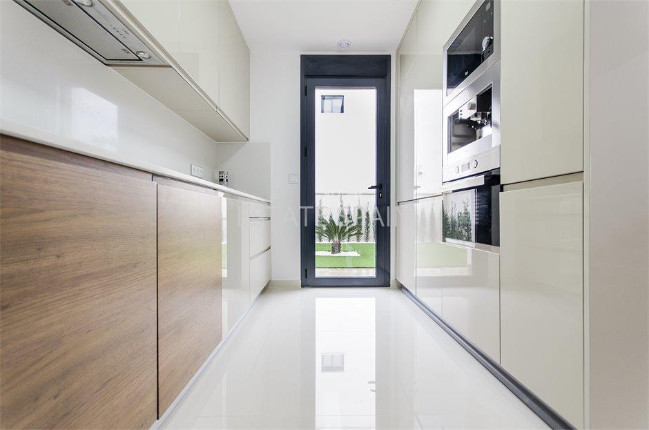 Вилла в Сан-Мигель-де-Салинас 135 м2 №VL26116290DC  - Продажа - 15 large