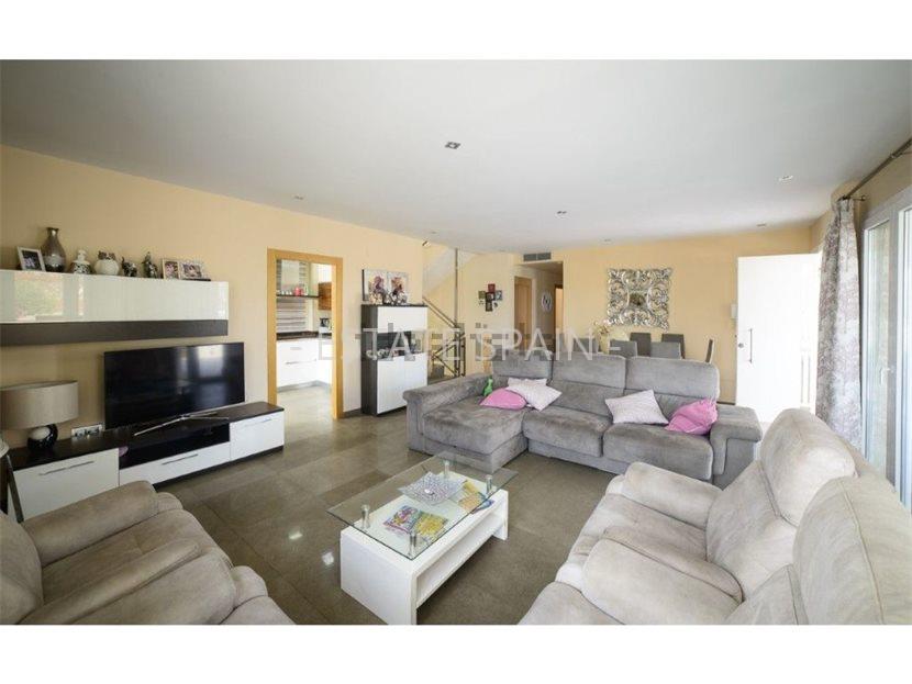 Вилла в Ла-Зения 677 м2 №VL21211C8DD0  - Продажа - 2 large