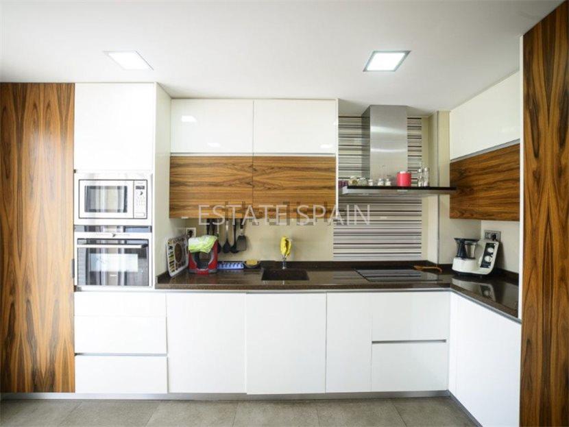 Вилла в Ла-Зения 677 м2 №VL21211C8DD0  - Продажа - 8 large