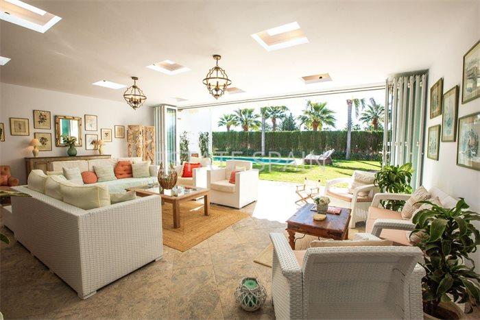 Особняк в Сотогранде 695 м2 №VL2412254864F  - Продажа - 18 preview