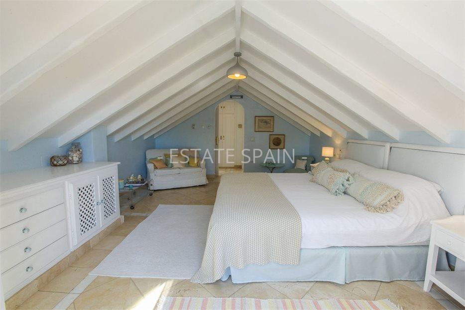 Особняк в Сотогранде 695 м2 №VL2412254864F  - Продажа - 26 large