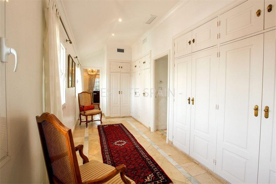 Особняк в Сотогранде 695 м2 №VL2412254864F  - Продажа - 4 large