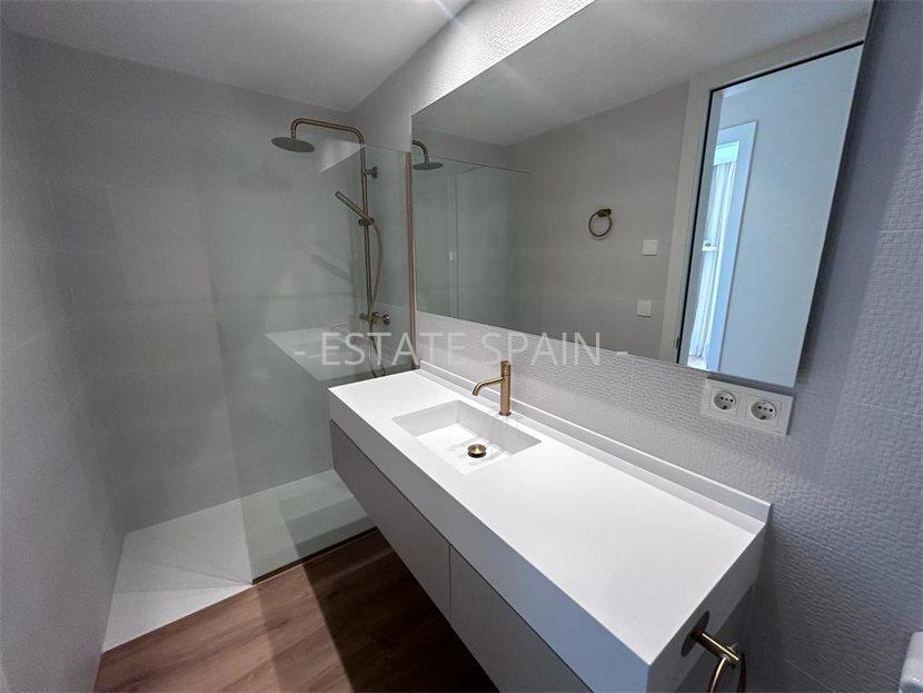 Апартаменты в Бенидорме 175 м2 №ART2436E3BF4  - Продажа - 15 large