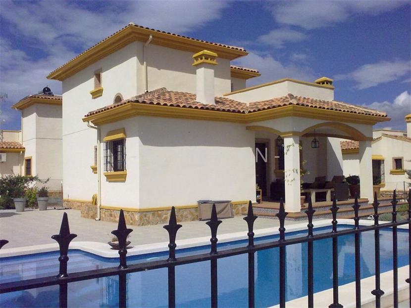 Вилла в Ондон-де-лас-Ньевес 113 м2 №TAU171027134  - Продажа - 1 large