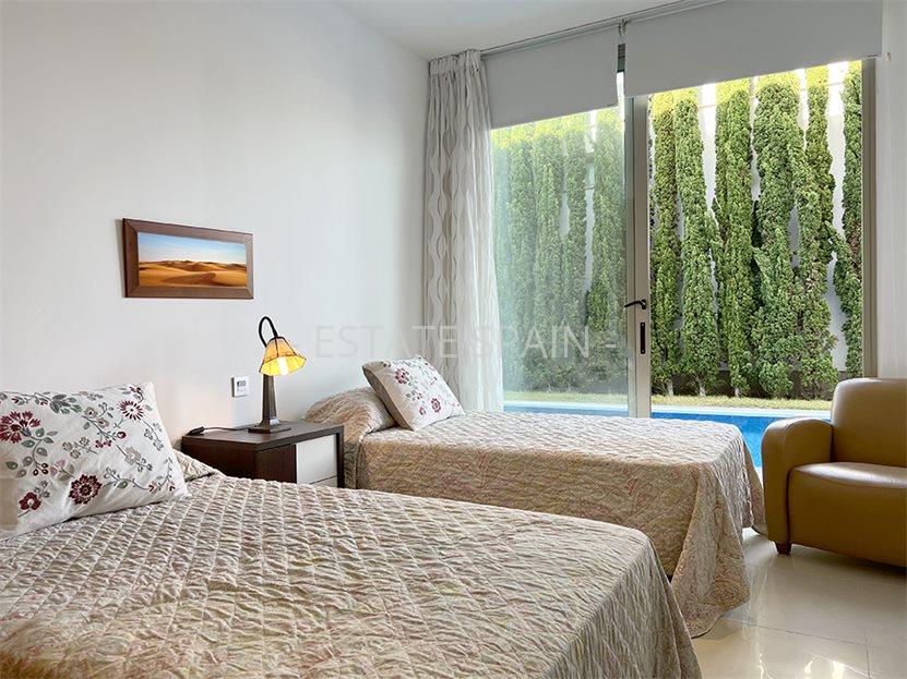 Вилла в Санта-Урсула 350 м2 №VL2412230CB40  - Продажа - 29 large