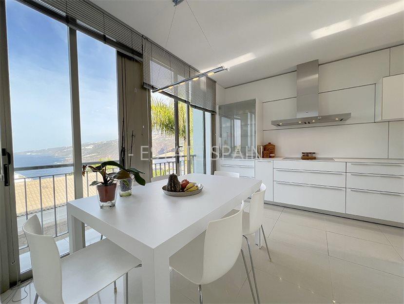 Вилла в Санта-Урсула 350 м2 №VL2412230CB40  - Продажа - 12 large