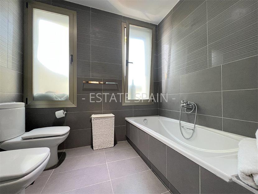 Вилла в Санта-Урсула 350 м2 №VL2412230CB40  - Продажа - 28 large