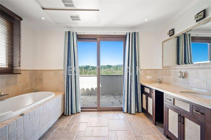 Особняк в Бенаависе 932 м2 №VL2471CC777  - Продажа - 12 preview