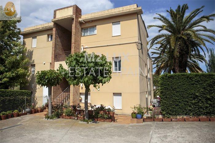 Квартира в Сан-Фелиу-де-Гишольс 68 м2 №CBRK3115  - Продажа - 25 preview