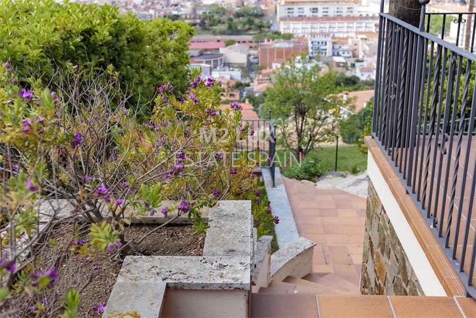 Вилла в Сан-Фелиу-де-Гишольс 689 м2 №VL20728B7234  - Продажа - 93 large